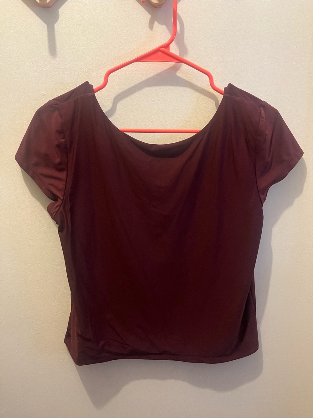 Low back maroon going out top